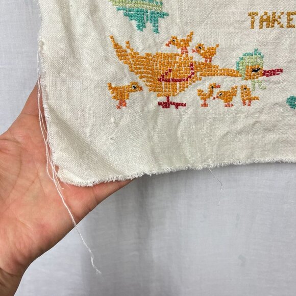 Vintage Needlepoint Now I Lay Me Down To Sleep Prayer Handmade Nursery Cottage - Picture 5 of 9